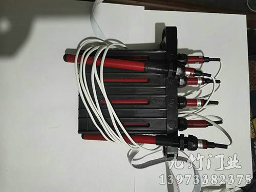 伸（shēn）縮門無（wú）軌導航器