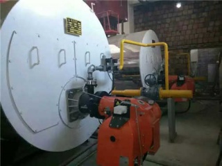 甘肅甘南合（hé）作商業街2台（tái）4噸取暖鍋